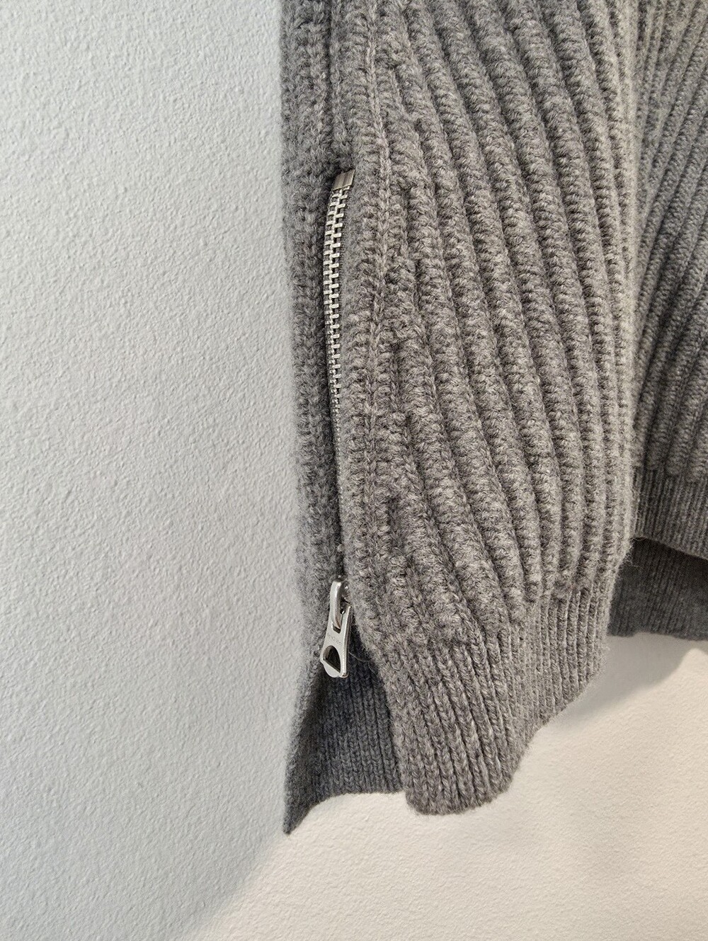 Acne Studios Java Ribbed Wool Side Zip Gray Sweater - Picture 4 of 8